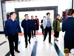 包含F1热身赛上演强强对话，陇右猎隼队强势反弹姑苏银狐队，团队配合流畅；韧性比赛的样板的词条