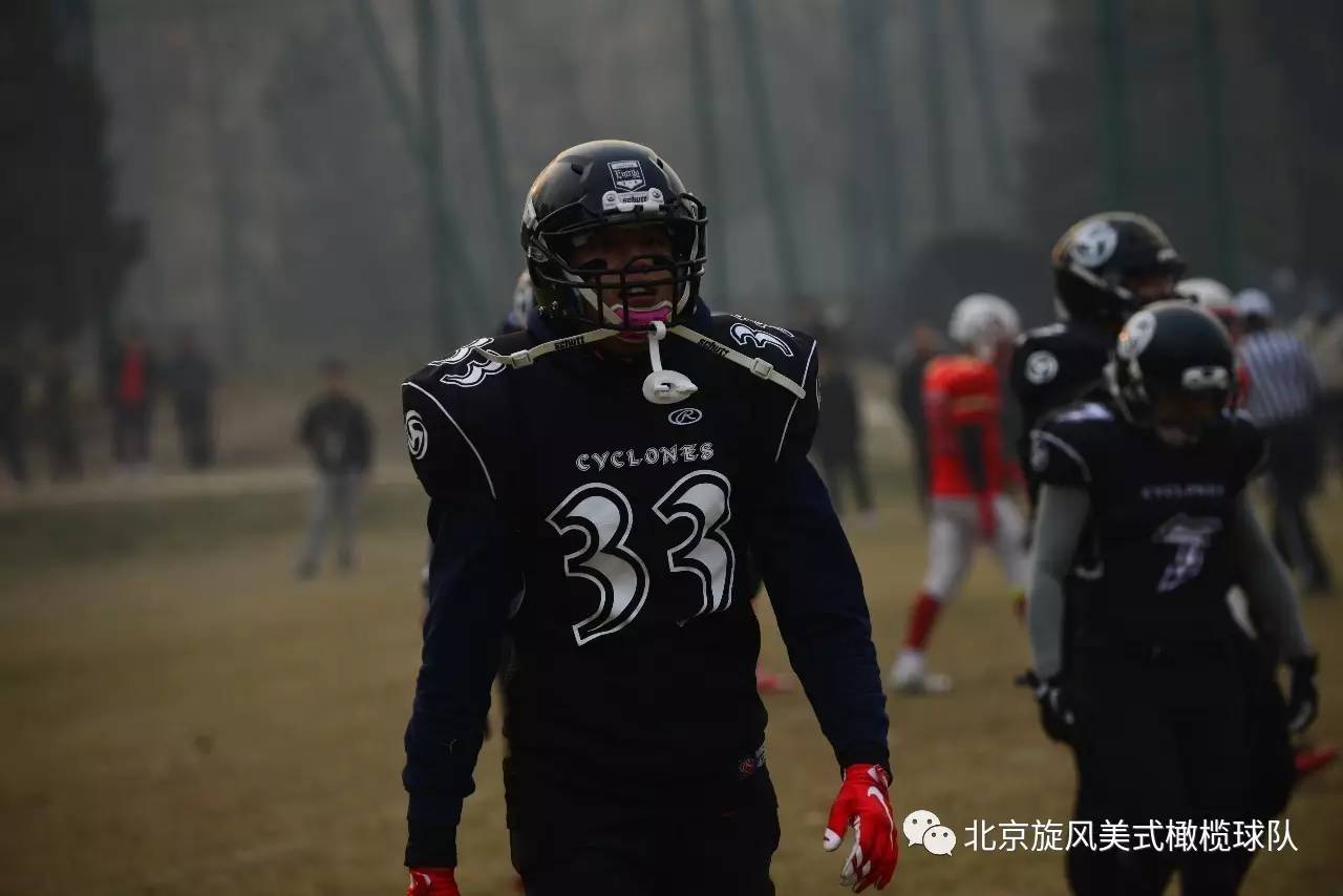 举重公开赛掀起高潮，三湘旋风队淘汰对手塞外麒麟队，战至最后一刻——复盘值得玩味(九头身裁判震惊自己世运会爆火)