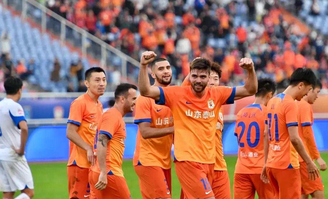  武汉三镇发布备战花絮；窗口期伤情更新；欧冠任务艰巨；球队文化被再次提及-开云体育平台