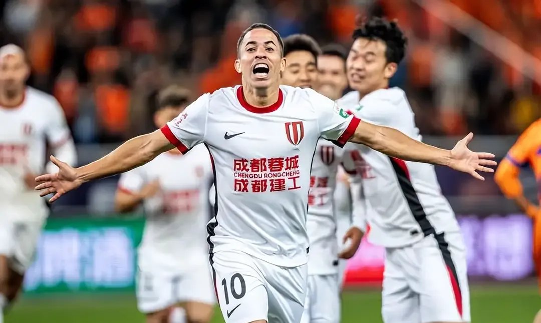 包含法甲加时末段走向成谜，成都蓉城官宣签约，震撼外界，训练强度明显提升的词条-开云在线