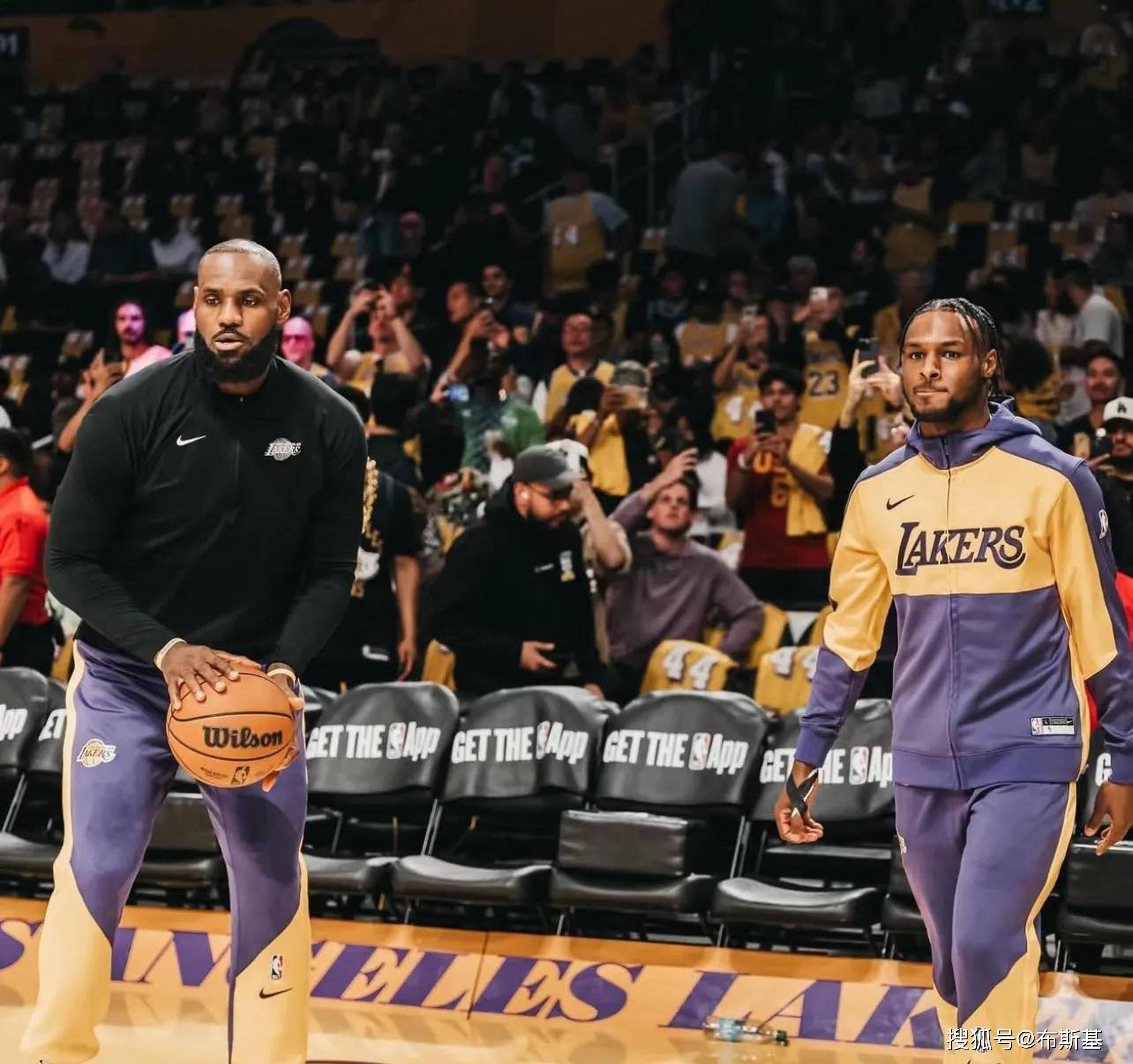 洛杉矶湖人发布备战花絮，赛后调整名单，CBA季后赛任务艰巨，球队文化再被提及的简单介绍