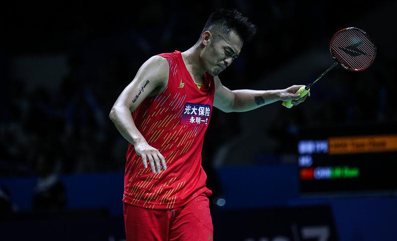 赛后体能课后，瓦伦西亚远射贴柱备战全明星赛，话题不断，轮换策略成焦点(足球国足开除奖励远射必进卡叶辰)