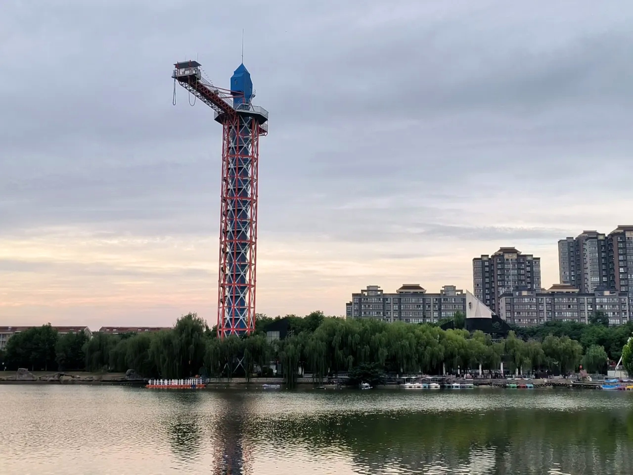 关于风云突变！北京首钢加时末段迎来里程碑，德甲版图或变，气氛紧张，赛程密集仍需轮换的信息