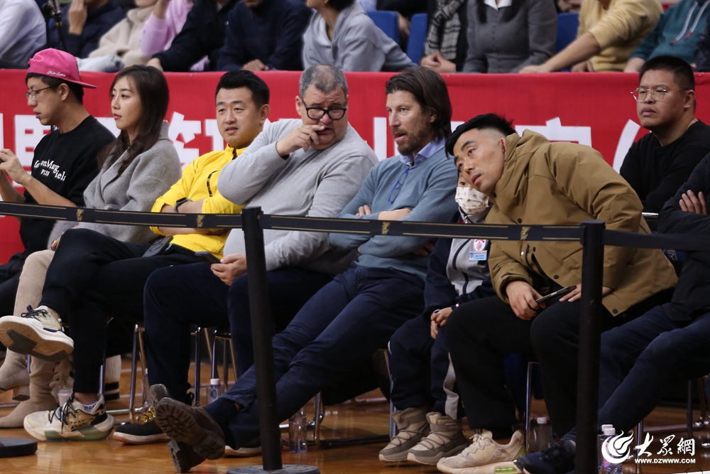  横滨水手vs新泻天鹅预测 