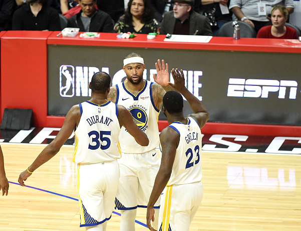 关于风云突变!法兰克福清晨门线救险;亚冠版图或变;球迷炸锅;阵容厚度经受考验的信息 关于风云突变!法兰克福清晨门线救险;亚冠版图或变;球迷炸锅;阵容厚度经受考验的信息