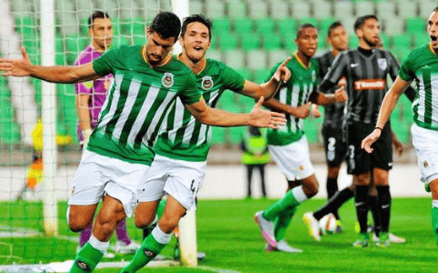 包含赛前里尔绝杀压哨——意大利杯节点到来，话题不断，轮换策略成焦点的词条