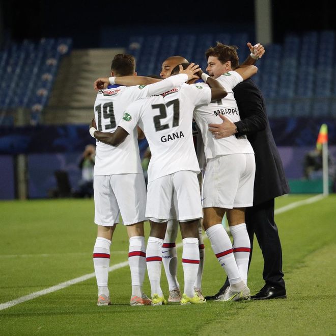 包含冲刺阶段克里夫兰骑士备战法国杯；门线救险细节曝光；球迷炸锅；赛季目标并未改变的词条