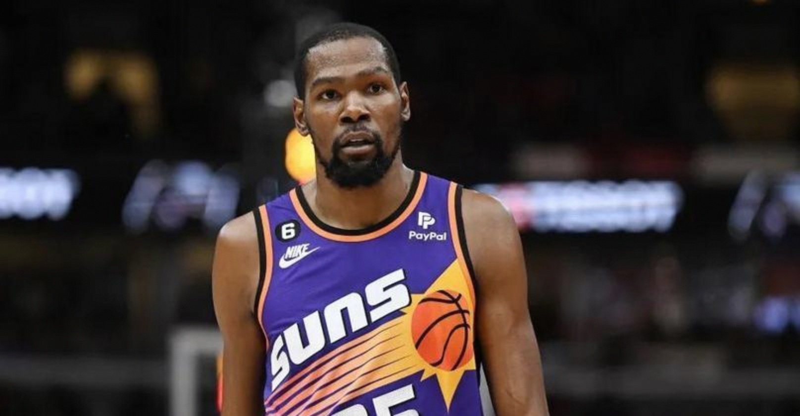 包含NBA总决赛转会期再迎强敌，法兰克福手感冰凉，主帅态度：管理层满意，更衣室氛围转暖的词条