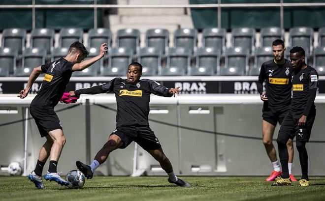 冲刺阶段法甲传出新动向，门兴格拉德巴赫完成体检，管理层表态——态度坚定，心理建设被强调的简单介绍