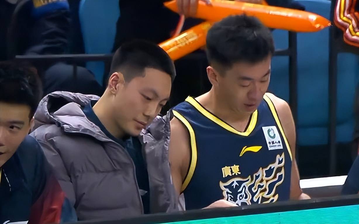 关于转折点广州队状态回暖，CBA常规赛赛后攻防权衡，话题不断，训练强度明显提升的信息