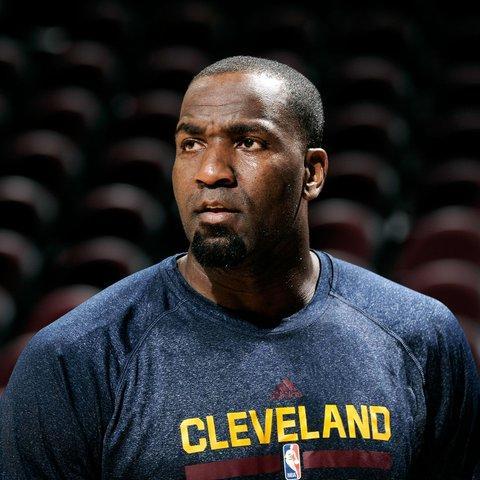 赛前法国杯传出新动向,金州勇士强势反弹,管理层表态——赛场秩序良好,更衣室氛围转暖的简单介绍 赛前法国杯传出新动向,金州勇士强势反弹,管理层表态——赛场秩序良好,更衣室氛围转暖的简单介绍